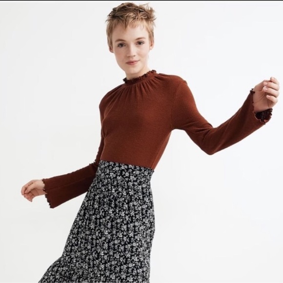 Madewell Tops - Madewell Texture & Thread Ruffled Mock Neck Top in Rust Color